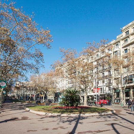Fewdays Barcelona Apartments ภายนอก รูปภาพ