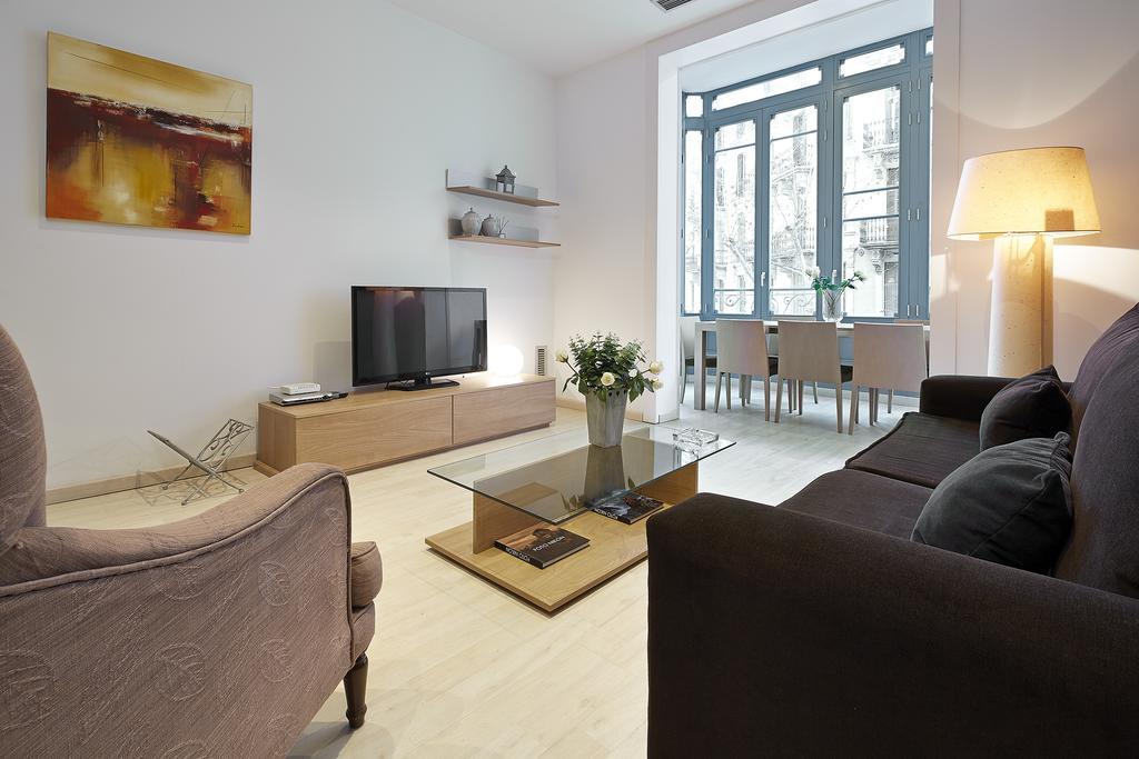 Fewdays Barcelona Apartments ภายนอก รูปภาพ