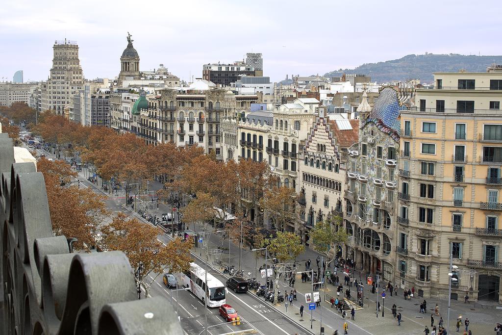 Fewdays Barcelona Apartments ภายนอก รูปภาพ