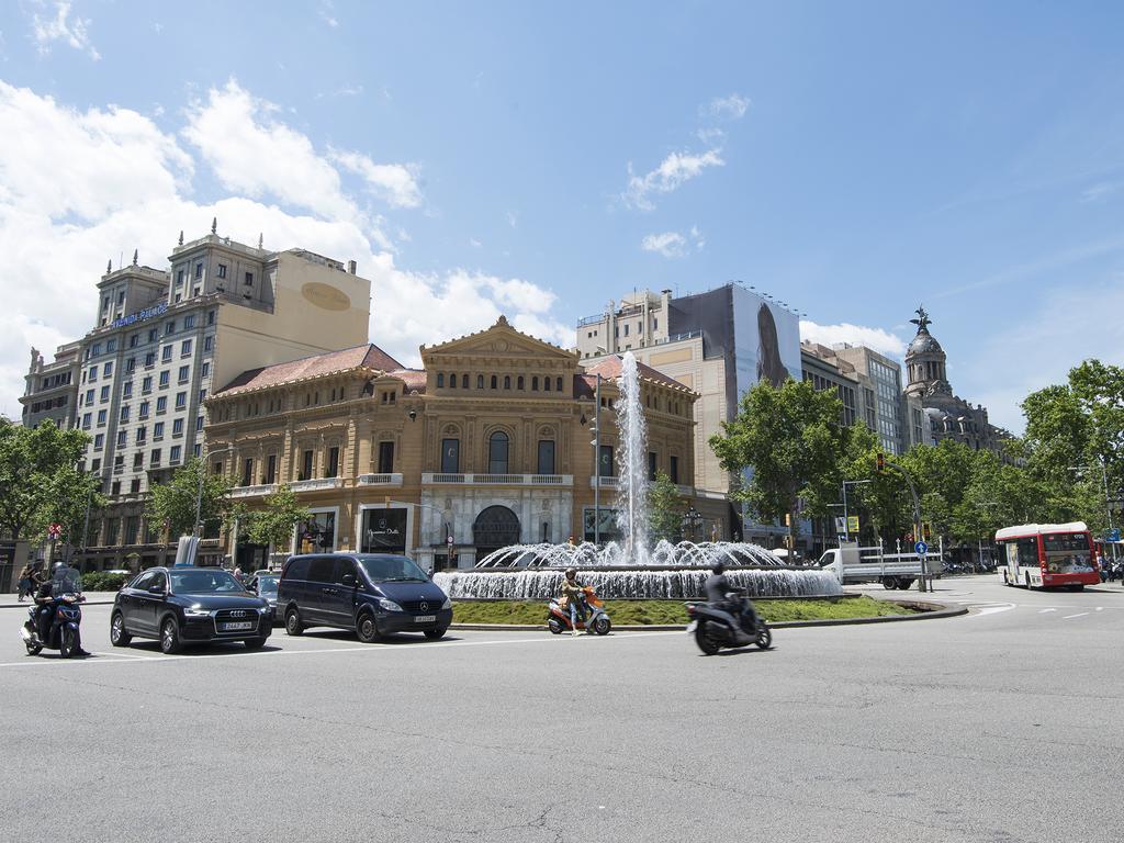 Fewdays Barcelona Apartments ภายนอก รูปภาพ