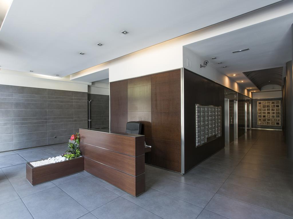 Fewdays Barcelona Apartments ภายนอก รูปภาพ