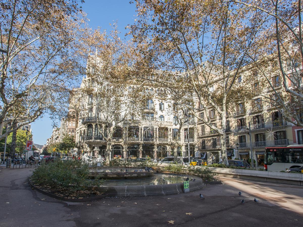 Fewdays Barcelona Apartments ภายนอก รูปภาพ