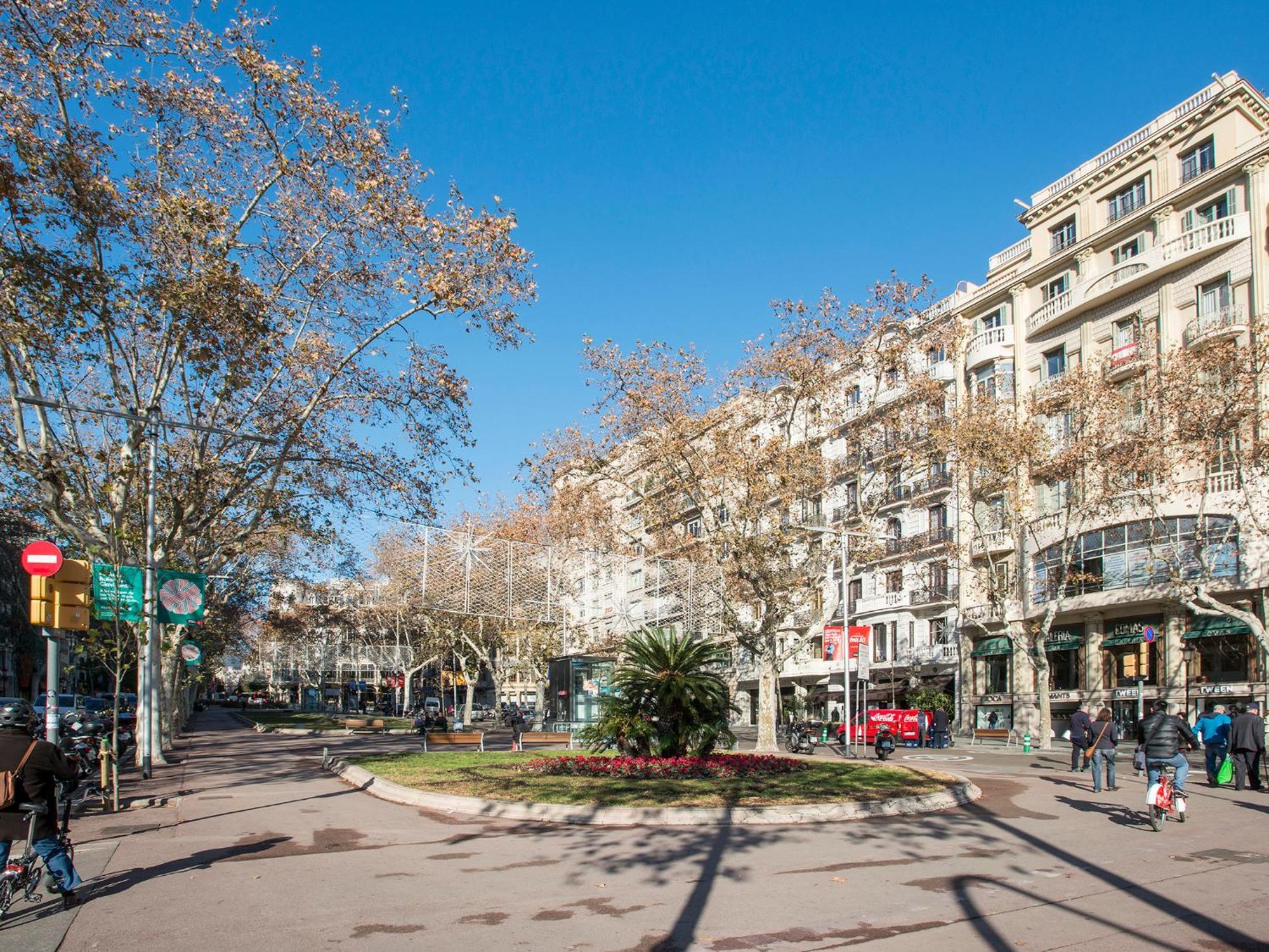 Fewdays Barcelona Apartments ภายนอก รูปภาพ