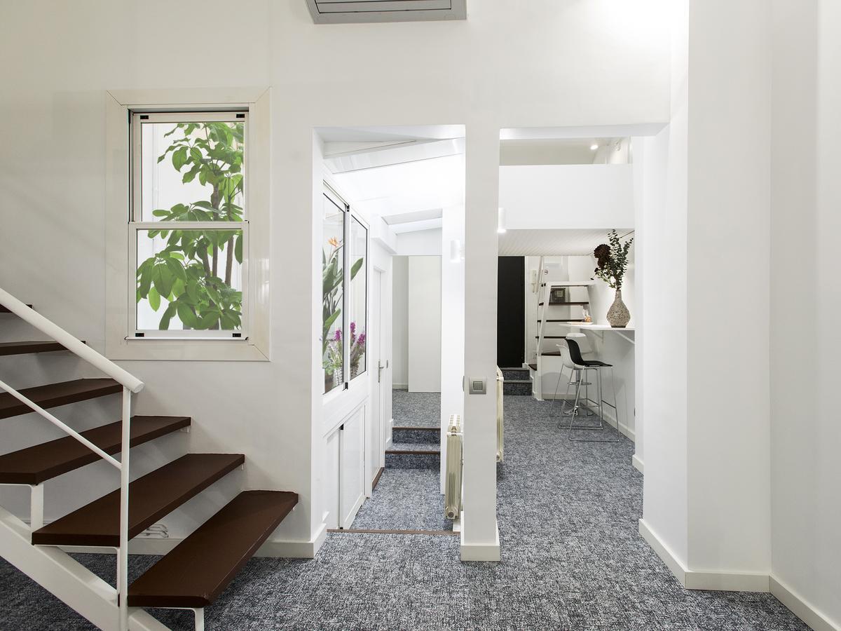 Fewdays Barcelona Apartments ภายนอก รูปภาพ